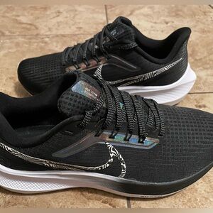 Nike Air Zoom Pegasus 39, size 8.5